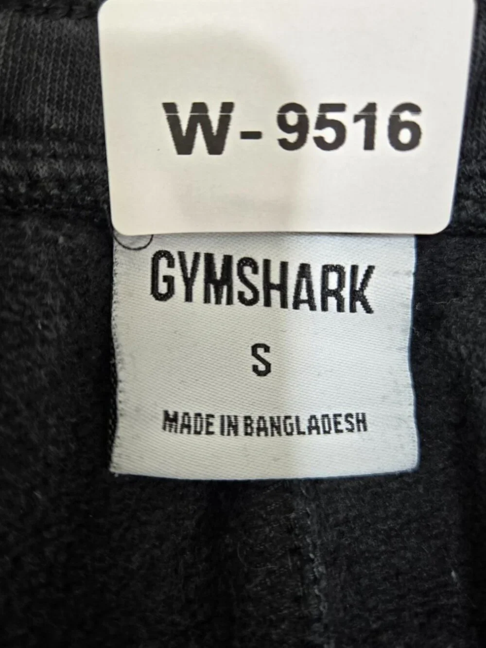 Gymshark Men Activewear Pants Small Black Crest Jogger Slim Fit Logo 25